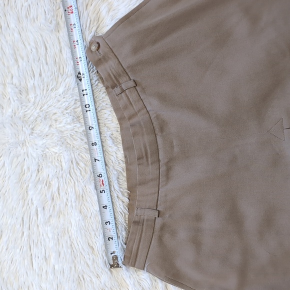 90s Ralph Lauren 100% Wool Tan Inverted Pleat Pocket Midi Skirt - Picture 9 of 11